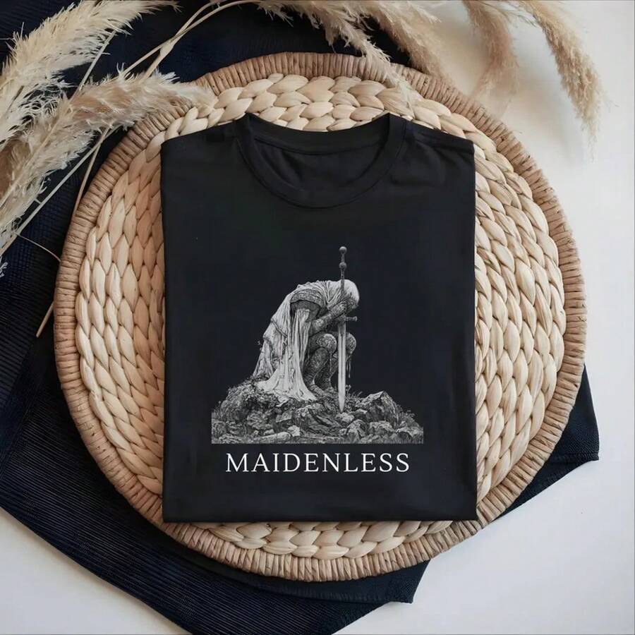 Elden Ring T-Shirt: Gothic Dark Souls Knight Graphic Tee. - 黑色 - 查看 1
