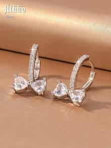 Hihho 1 Pair Heart-Shaped Zirconia Bow Knot Hoop Earrings, Luxury Full Zirconia Stud Earrings, Niche High-End Versatile Earrings For Girls, Elegant And Versatile, Eye-Catching Accessories For New Year's Eve Party, Suitable For Prom, Dinner, Date Wear - Bow - View 3