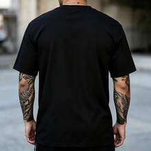 Estilo Salvaje, Estampado de Leopardo Realista, Camiseta para Hombre, Corte Regular, Diseño Detallado y Vibrante, Ideal para Uso Diario y Actividades al Aire Libre, Verano - Negro - Ver 2