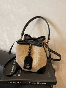 Fashionable 2026 Design Print Bucket Bag, Stylish Crossbody Shoulder Bag, Burgundy Color - Hitam - View 1