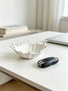 1pc Water Splash Design Jewelry Tray, Capturing The Dynamic Moment Into A Unique Home Decor Item. Fluid And Graceful Water Ripple Edge Design, As If Freezing The Instant Of Water Droplets Splashing, Pure White Soft And Warm, Can Store Rings, Earrings, Necklaces And Other Delicate Jewelry, Adding A Fresh And Healing Atmosphere To The Desktop, No Base,Bedroom Room Decor,Back To School - View 4