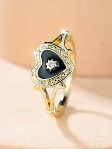 1 Elegant And Stylish Black-Glazed Heart-Shaped Ring With A Sweet-And-Edgy, Dark Retro Vibe-Perfect For Subculture, Sweet-And-Edgy, And Retro Outfits. - Golden Yellow + Black - View 2