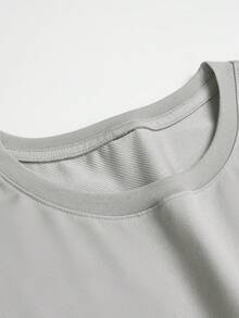 Letter Print - Casual And Breathable Crew Neck, Summer Clothes For Hot Weather, Machine Washable And Dry Cleanable, Versatile For Casual Or Informal Looks - In Stock - Light Grey - View 2