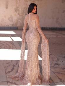 Faeriesty Vestido de Noche Lujoso y Brillante con Adornos de Perlas Falsas y Bajo de Cola de Sirena para Boda y Fiesta - Champán - Ver 2