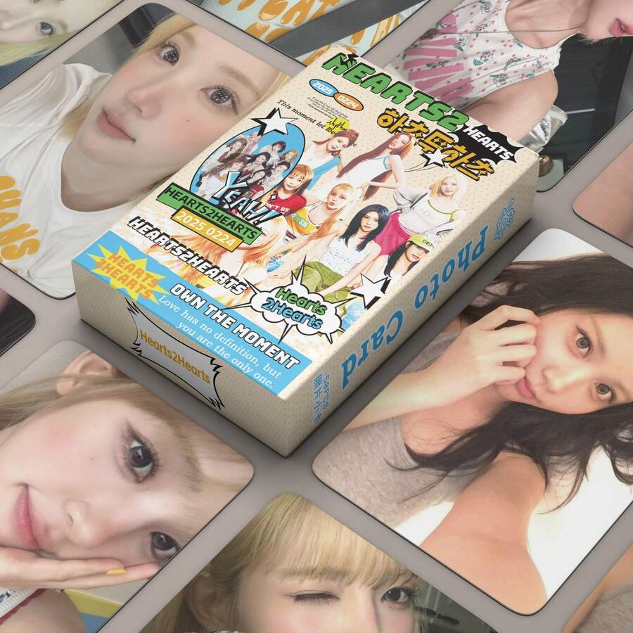 50张心心相印Lomo卡片 - K-Pop女团明星卡片,《The Chase》专辑和《RUDE!》主题曲,JIWOO/CARMEN/YUHA/STELLA/JUUN/A-NA/IAN/YE-ON全员收藏,2026粉色礼盒粉丝周边 - 彩色 - 查看 1