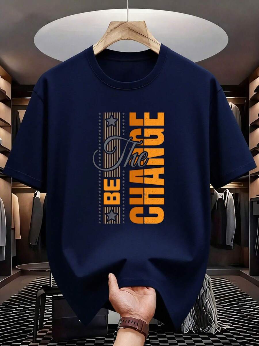 Camiseta Be The Change Crew| Gráficos de Tipografía Vintage| Declaración Diaria| Estilo Urbano Atemporal - Gris - Ver 1