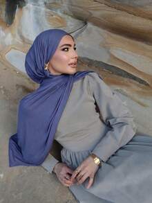 1 Buah Hijab Wanita Baru Warna Polos Ukuran Besar, Syal Panjang Kasual Lembut - abu-abu biru - View 5