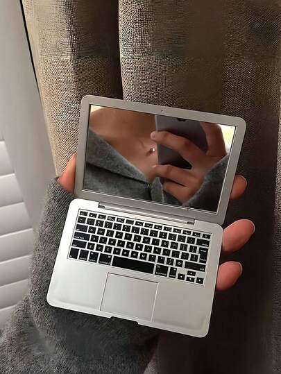 1/2Pcs Compact Foldable Makeup Mirror, Pocket-Sized (Similar To Laptop Design), Portable Folding Makeup Mirror With Keypad Details, Pink Color, Suitable For Travel, Essential For Makeup On The Go Best Gifts Birthday Graduation Home Decor Back
