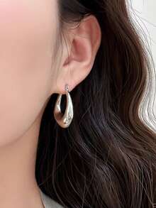 Women's Twisted Oval Earrings, Hypoallergenic, Minimalist Lightweight, Suitable For Sensitive Skin, Personalized Fashion Accessory - 504 Gold - View 13