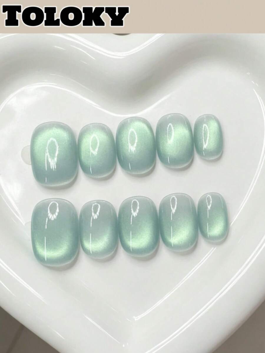 Toloky 短圓形裸色綠色牛奶貓眼穿戴甲,極簡假指甲,簡約溫柔霧面珍珠光 Coquette 手工可重複使用假指甲片,適合辦公室日常休閒美甲、返校季、Y2K 風格夏季指甲、日常旅行度假 - 彩色 - 查看 1