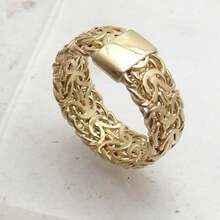1pc Classic Gold Minimalist Twisted Design Ring, Women's Versatile Jewelry, Suitable For Daily Casual, Party Occasions, Perfect Holiday Gift - Gold - View 1