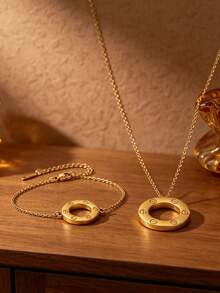 Vintage Fashion Luxury Style Large Round Hoop Necklace And Bracelet 2-Piece Set For Women, Luxury Gold Large Round Disc Diamond Necklace Jewelry Set, Minimalist Hollow Circle Collarbone Chain And Thin Bracelet, European And American Commuter Versatile High-End Accessory, Influencer Style, Exquisite Gift Box For Girlfriend, Best Friend, Valentine's Day - One-character Mark - View 3