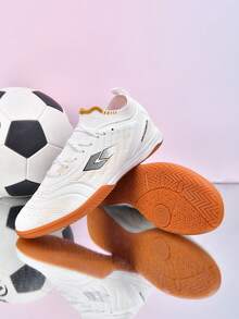 1 Pair Professional Low-Top Flat Indoor Soccer Shoes, Retro Wave Pattern Patchwork Design, Lightweight Shock-Absorbing Outsole, Delicate Touch, Enhancing Agility And Directional Changes, Specifically Designed For 5-A-Side Football Matches - White - View 6