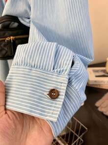 Kemeja Wanita Elegan, Imut, Minimalis, Segar, Kasual, Serbaguna untuk Perjalanan Sehari-hari, Bergaris Asimetris, Kancing, Longgar, Musim Semi - Blue and White - View 11