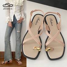 Sandalias de tanga estilo romano para mujer, nuevo modelo de verano 2026, para uso exterior, antideslizantes, modernas, con diseño calado y suela plana. - Blanco - Ver 4