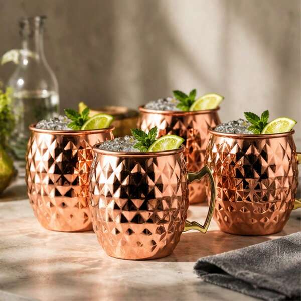 CINEYO 1 PC / 2 PCS / 4 PCS 11.84 Ounces Pure Copper Diamond-Pattern Horseshoe Cups Coffee Mug Cups Hammer-Pattern Moscow Horse Cup Cold Drink Coffee Cocktail Cup Metal Handle Suitable For Bars, Parties, Fathers' Day Gifts,Cups,Glasses Drinkingwater Bottle