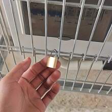 4 قطع أقفال صغيرة، أقفال فولاذية خفيفة الوزن ومتينة، أقفال الصناديق، أقفال المزلاج، أقفال خزائن الجيم، أقفال الدفاتر، تصميم ذهبي مدمج، كل قفل يأتي مع مفتاحين، مثالية للخزائن والدفاتر والأبواب والحقائب والمذكرات - قفل المفتاح - مشاهدة 10