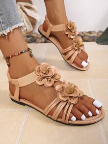 Fashion Women's Floral Decor Flat Sandals Bohemian Style Roman Sandals Elegant Comfortable Outdoor Women's Shoes Plus Size Soft Sole Open Toe Cross Strap Back Elastic Ankle Strap Design Suitable For Beach Vacation Dating Commuting Daily Wear - Apricot - View 4