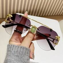 Women's New Oval Lens Fashion Glasses, Metal Leopard Print Decorated Temple, Retro Minimalist Design, Suitable For Summer Beach Vacation, Outdoor Activities, Travel, Leopard Print Retro Style Oversized Aviator Frame, Suitable For Outfits, Back To School Season - Gradient Gray - View 5