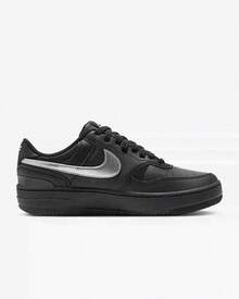 Nike Women's Shock-Absorbing Versatile Platform Low-Top Sneakers - Hitam - View 1
