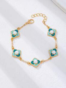 Set Perhiasan Wanita Motif Daun Semanggi Enamel Antik, Kalung, Gelang, Cincin, dan Anting-anting Mutiara Imitasi Berlapis Emas, 5 Buah Aksesori Serasi - MultiWarna - View 4