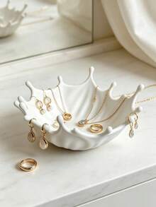 1pc Water Splash Design Jewelry Tray, Capturing The Dynamic Moment Into A Unique Home Decor Item. Fluid And Graceful Water Ripple Edge Design, As If Freezing The Instant Of Water Droplets Splashing, Pure White Soft And Warm, Can Store Rings, Earrings, Necklaces And Other Delicate Jewelry, Adding A Fresh And Healing Atmosphere To The Desktop, No Base,Bedroom Room Decor,Back To School - View 1