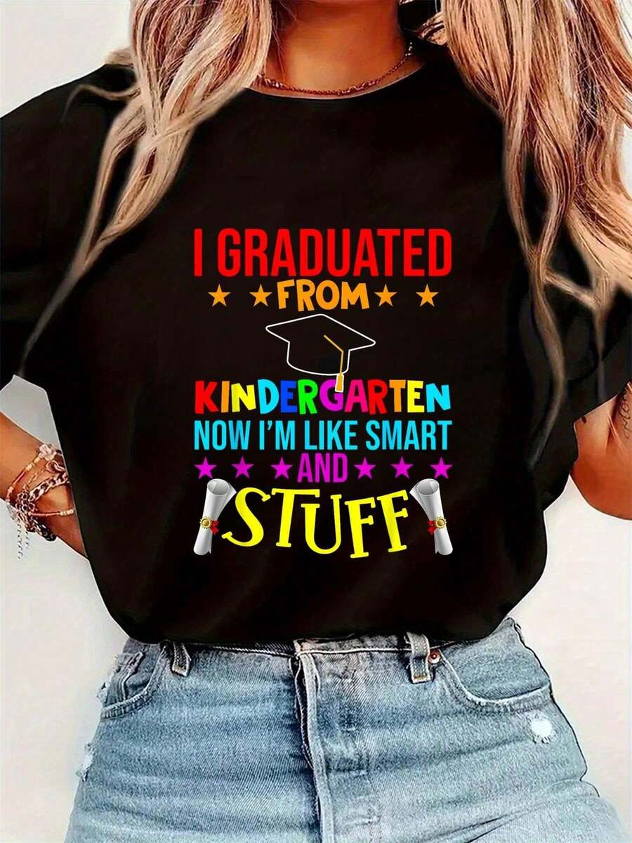 Temporada de Graduación: Me Gradué de Jardín de Infancia - Camiseta a juego para Estudiantes - Camiseta de Manga Corta con Cuello Redondo para Mujer - Camisetas Gráficas de Moda - Top para M - Negro - Ver 1