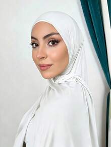 1 Middle Eastern Women's Soft Breathable Anti-Pilling Cotton Hijab – A Comfortable Everyday Muslim Hijab For All Seasons, Easy To Wear And Match. - White - View 3