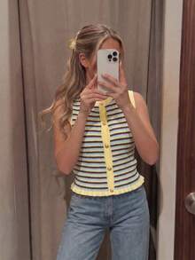 Women's Spring/Summer New Patchwork Ruffled Trim Metal Button Short Knit Vest, Striped Front Button Ribbed Embroidery Casual Beach Holiday Vest, Multi-Color Ruffled Trim Knit Vest, Summer Vest, Women's Knit Vest - Multicolor - View 11