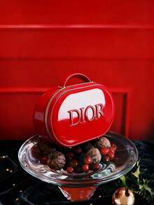 Dior 奢華限量版聖誕雪花圖案手拿包與化妝包 2 件組,節日收藏款時尚多功能收納包,適用口紅與化妝品,DIOR-GIFT-2 - 紅色 - 查看 10