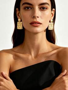 1 Pair New Vintage Minimalist Alloy Distressed Square & Round Disc Earrings, Versatile Daily Commute Jewelry For Women - Yellow Gold - View 2