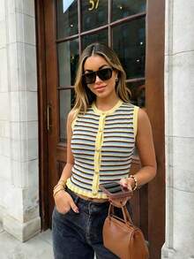 Women's Spring/Summer New Patchwork Ruffled Trim Metal Button Short Knit Vest, Striped Front Button Ribbed Embroidery Casual Beach Holiday Vest, Multi-Color Ruffled Trim Knit Vest, Summer Vest, Women's Knit Vest - Multicolor - View 10