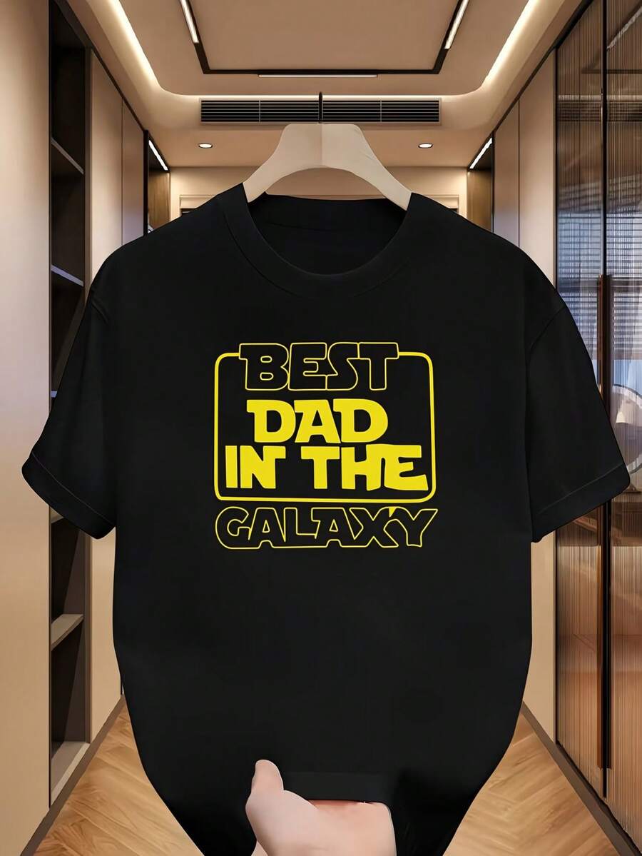 Men's Short-Sleeved T-Shirt With A Modern And Creative English Print - Black - View 1