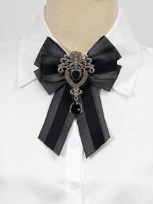 1pc Elegant Design, Glamorous Accessories, College Badge, Bow Decor, Sparkling Rhinestone Brooch, Charming Jewelry Brooch, Date Night Gift, Suitable For Daily Wear - classic - View 2