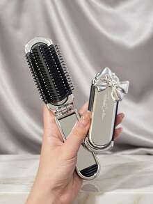 Bowknot Pink & Silver Mirror 3D Bow Foldable Comb Mirror, Portable Flip Cover Makeup Mirror Comb All-In-One Pocket Handheld Beauty Comb Mirror, Gentle Style Girl Pocket Handheld Makeup Comb Mirror, Travel Portable Hair Comb, Mini Portable Makeup Tool Exquisite Luxury Metal Texture Makeup Mirror, Gift For Women, Portable Makeup Touch-Up Storage Beauty Accessory - Multiple Styles - View 3