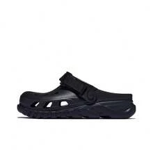 Zuecos Crocs Duet Max de EVA, estilo deportivo, suaves, cómodos, transpirables, unisex, color negro liso. - Negro - Ver 1