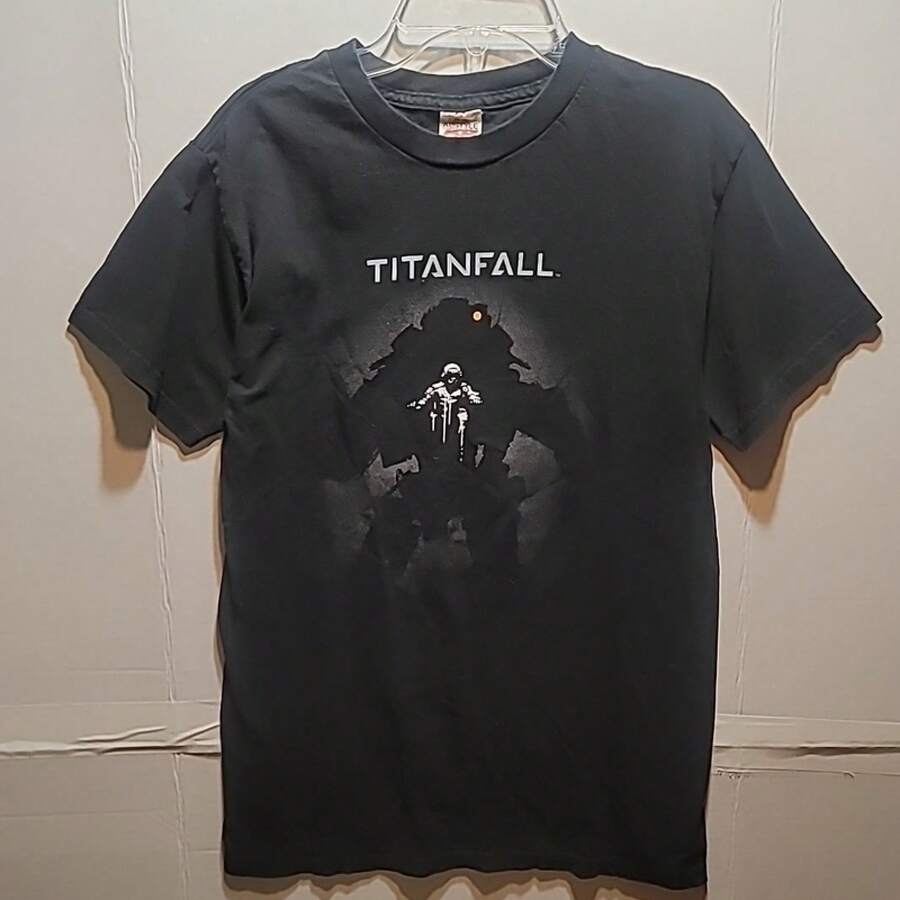 Titanfall Video Game Pilot Amp; Titan Graphic T-Shirt Black Alstyle Size Small - 黑色 - 查看 1