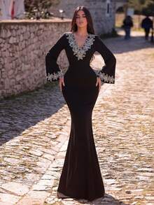 Faeriesty Fashionable Black Deep V-Neck Women's Formal Evening Gown, Featuring Decorative Bell Sleeves And Mermaid Hem, Ideal For Evening Events Wedding Party - Black - View 5
