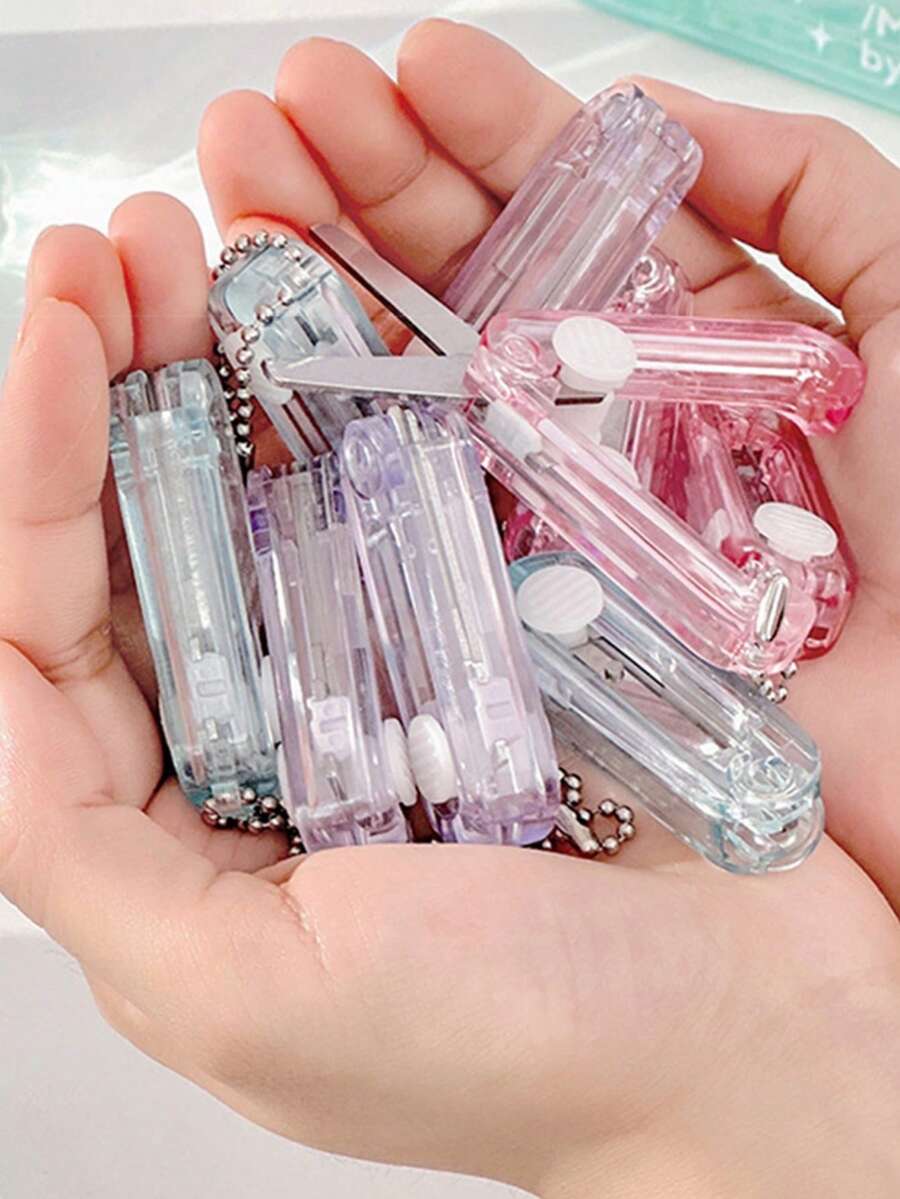 Mini tijeras retráctiles con llavero, colgante de tijeras portátiles para manualidades, adorno para llaves de coche, accesorio para bolso, accesorio para llavero, adecuado como regalo para familia, amigos, compañeros de clase, cumpleaños, vacaciones, regalo de evento - Multicolor - Ver 1