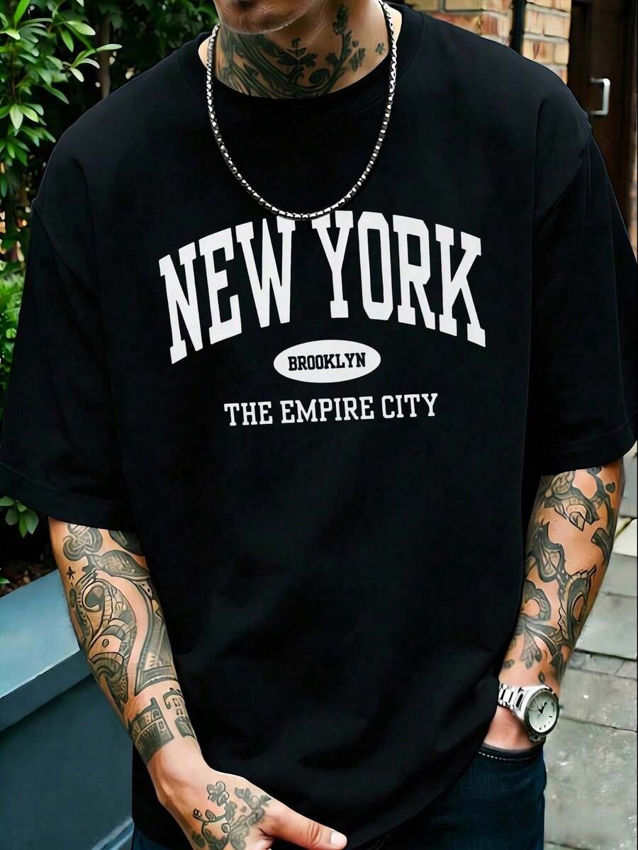 Unisex T-Shirt, 100% Cotton, Regular Fit, Graphic Print, Short Sleeves, Casual Style, Summer Streetwear, Urban Style, Printed Top, Vintage Fashion, Soft And Breathable. - 紅白色 - 查看 1