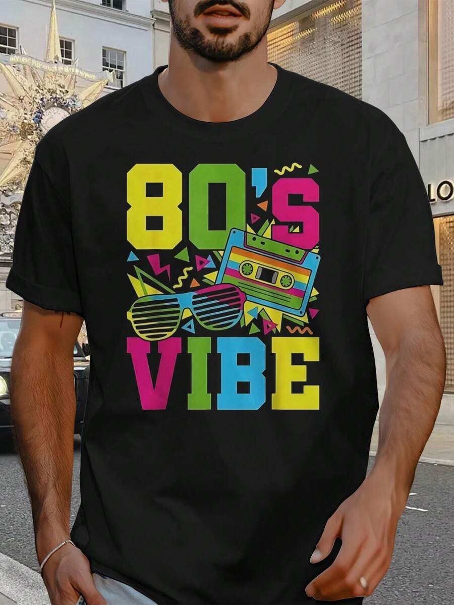Top de manga corta con estampado gráfico de gafas de sol y cinta de casete retro, vestimenta para fiestas vintage, eventos retro, amantes del verano, camiseta de hombre. - Negro - Ver 1