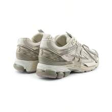 New Balance 1906A 中性解構運動鞋，多材質 ABZORB 緩震 Y2K 復古厚底運動鞋 - 彩色 - 查看 4