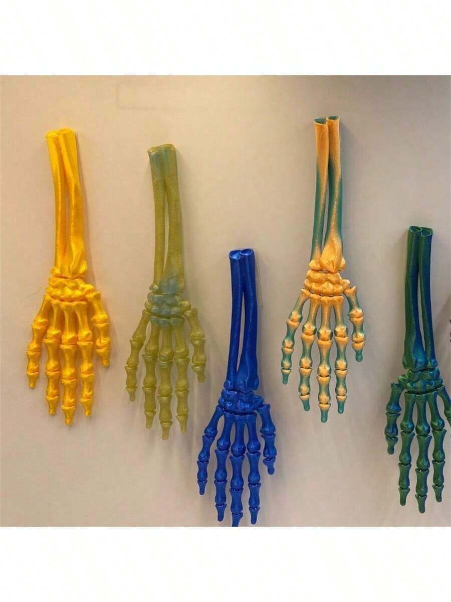 5pcs/Set 3D Printed Halloween Decorations, Christmas Decorations, Movable Joint Creative Collectible Figurines, Toys, New Year Gifts - Skeleton Hand - View 1