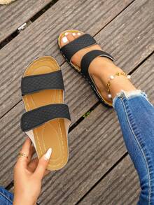 Louis Elegant Women's Shoes, Summer New Round Toe Thick Sole Open Toe Flat Sandals, Hook And Loop Design, Fashionable Minimalist Style Women's Flat Sandals, Soft Sole Beach Shoes Suitable For Travel, Vacation, Beach, Street, Party, Home And Other Various Occasions, Can Also Be Paired With Any Summer Outfit Black Sandals - Black - View 3