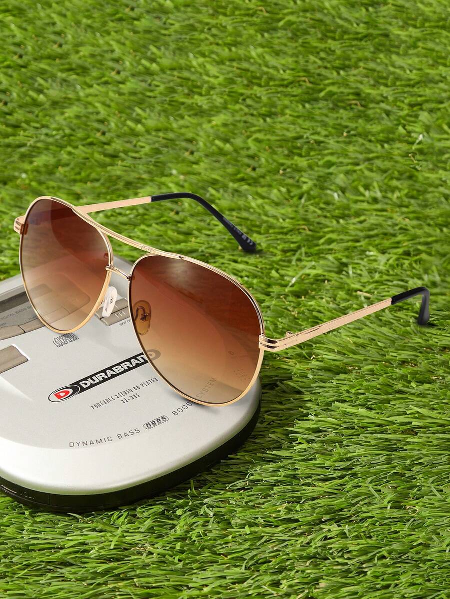 Shadewire نظارات طيار للنساء بإطار معدني بيضاوي وجسر مزدوج، إطار كبير الحجم بأسلوب رجعي للعطلات والشاطئ والسفر الصيفي والخروجات والعودة إلى المدرسة