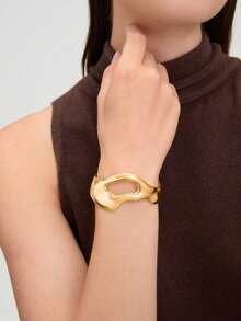 Ashenrae 1pc Asymmetrical Geometric Open Cuff Bracelet, Fashion Jewelry For Holiday, Beach, Party, Daily Wear - Yellow Gold - View 3