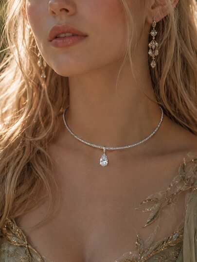 outingfit 1 pieza Collar gargantilla de plata para mujer, cadena de clavícula con colgante de cristal en forma de lágrima, collar corto brillante estilo hada, adecuado para fiesta en el bosque, festival, baile de graduación, invitada de boda, cosplay y accesorios de vestido de noche