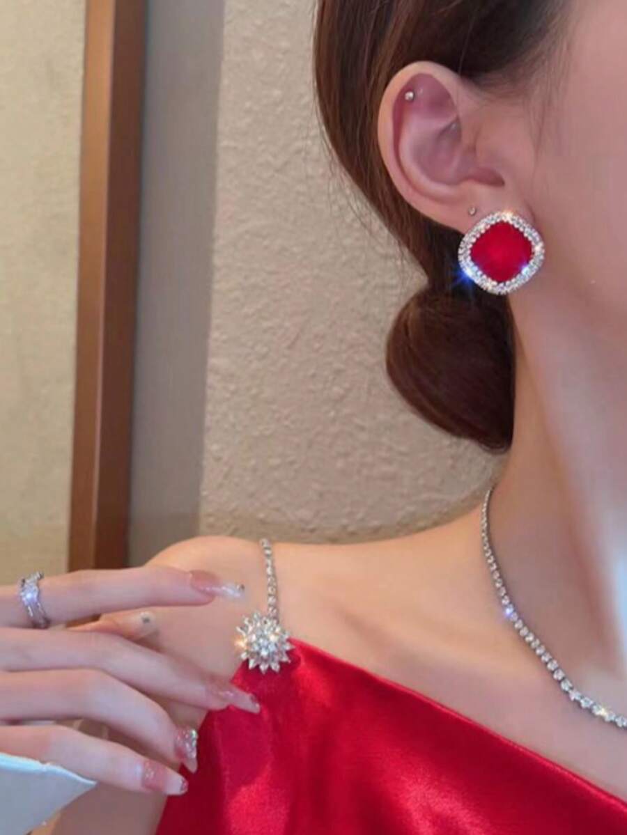 1 Stück französische elegante hochwertige quadratische Ohrringe mit doppellagiger Strass-Verzierung, Nischen-Design, vielseitige Ohrstecker - Verschiedenfarbig - Übersicht 1