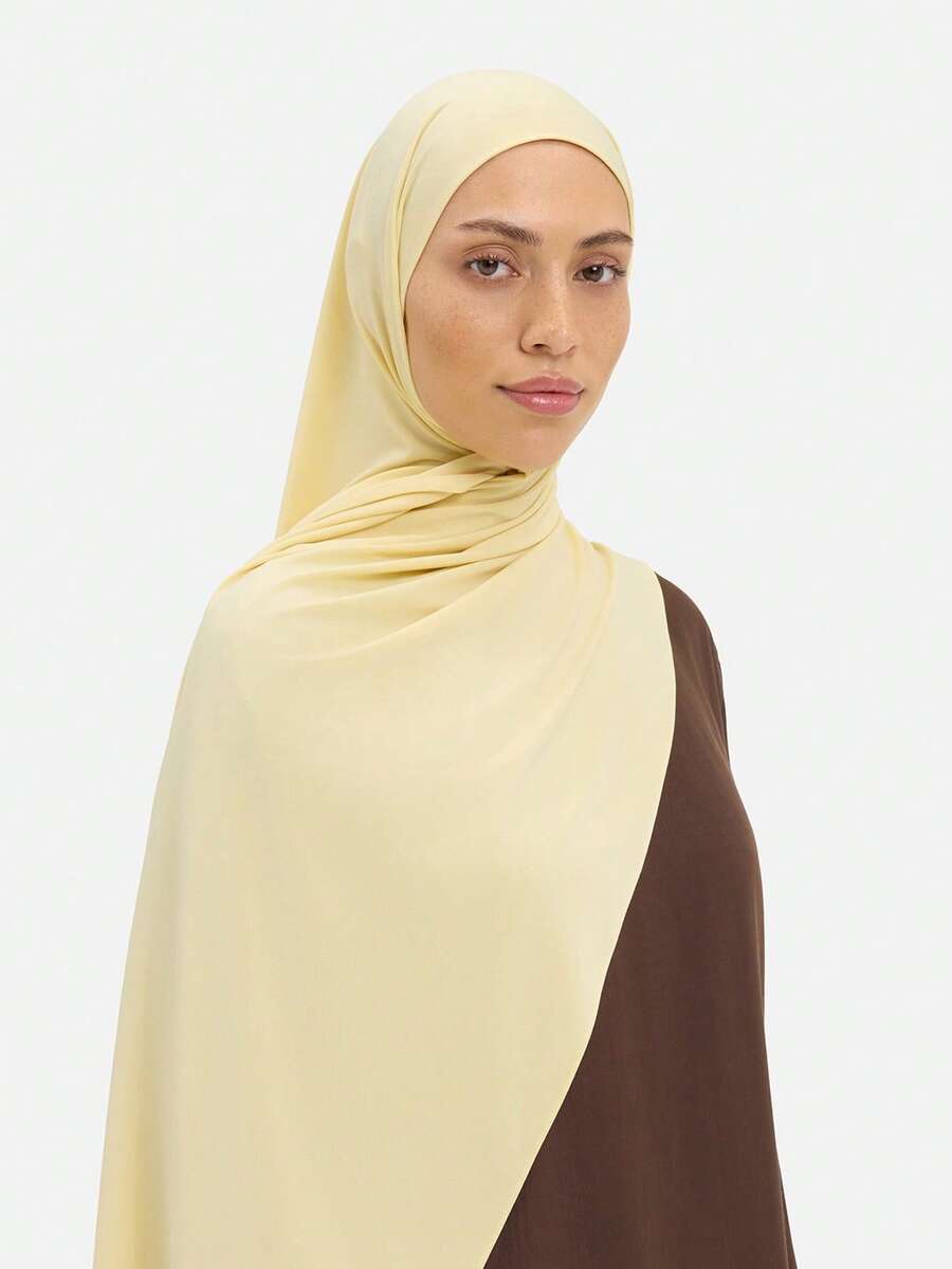 1 Piece Minimalist And Classic Women's Hijab Scarf, Elegant And Casual Solid Color Jersey Knit, Suitable For Daily Life, Outings And Meetings - Pale Yellow - View 1