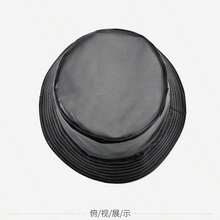 女款 PU 皮革水桶帽，春秋英倫風小眾復古時尚百搭小帽簷皮帽 - 黑色 - 查看 3